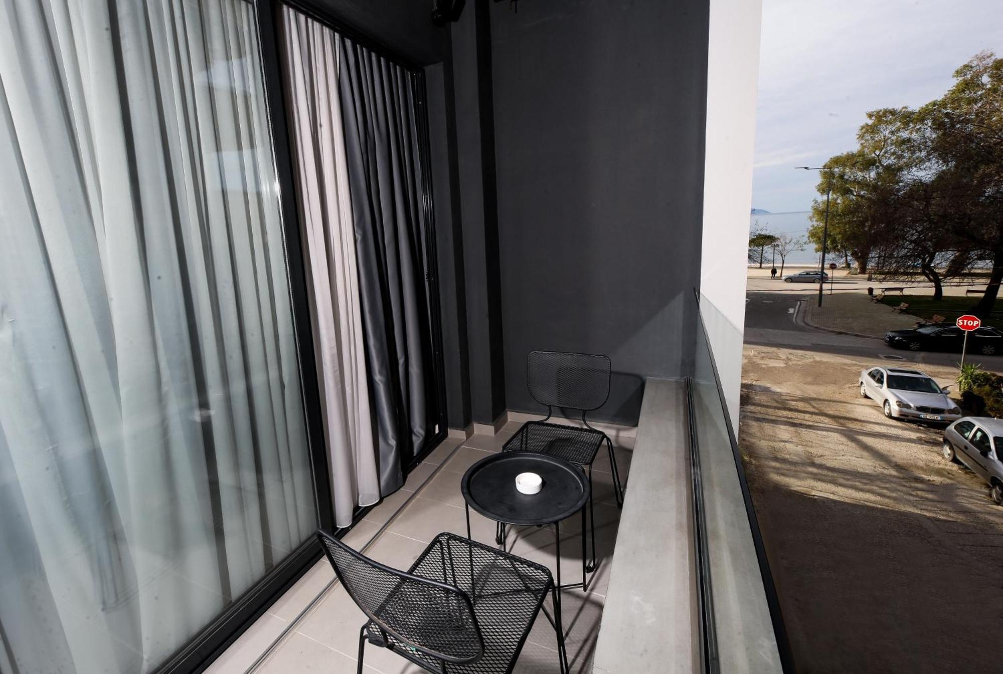 H&M Hotel Vlorë Exterior foto
